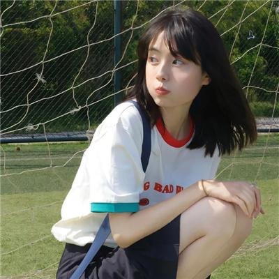 阿鹦爱说笑